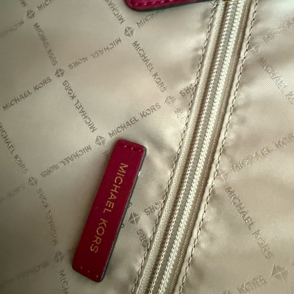 EUC Michael Kors Pink and Purple Satchel Bag *****Bundle****** - Picture 11 of 16